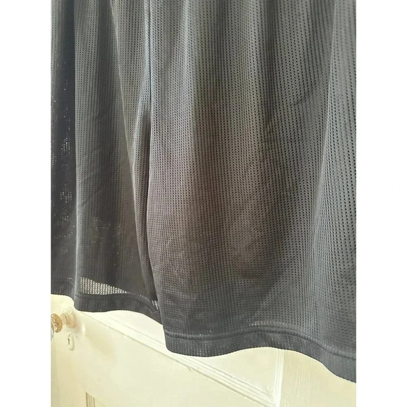 Starters Men’s size medium black basketball shorts - Picture 6 of 6